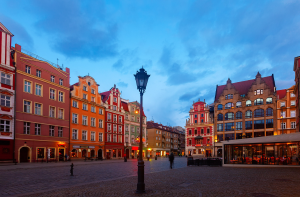 Mayor of Wrocław Thanks SWPS University for Engagement During Pandemic