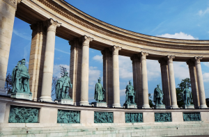Seminar: Heroes and Leaders