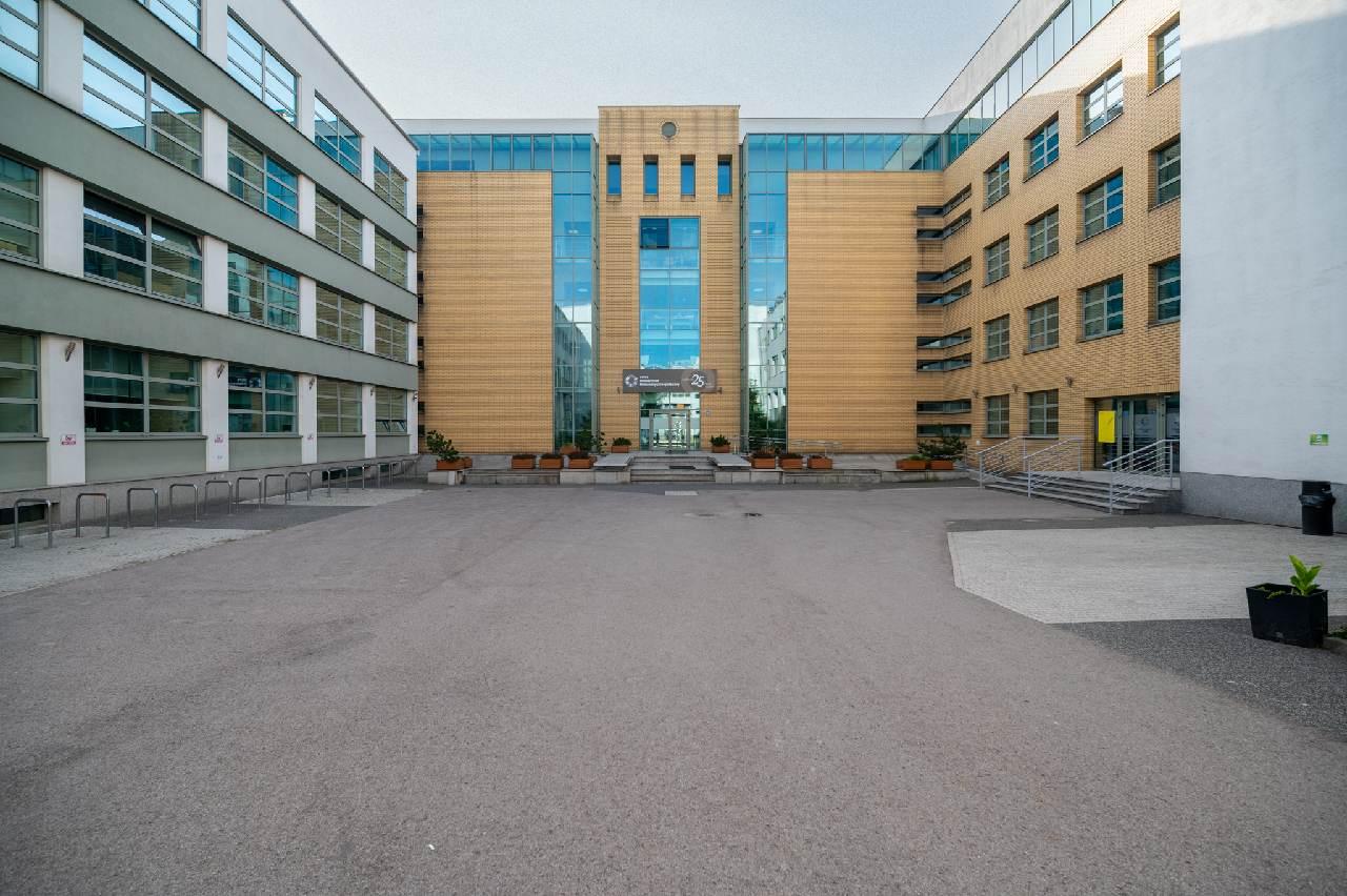 SWPS University courtyard 1200