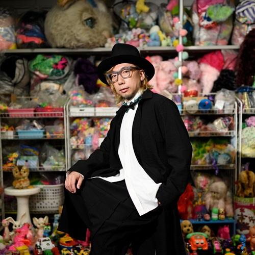 Huang Yong, portrait photo