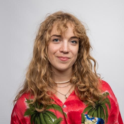B.A. / Ceramics Studio Assistant Jagoda Harton