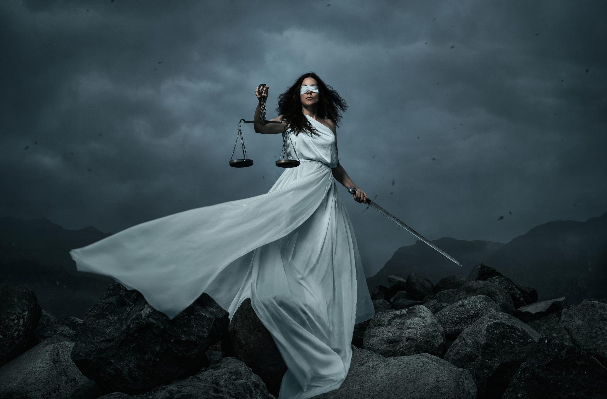 Transitional Justice Dilemmas – Download Free Educational Game