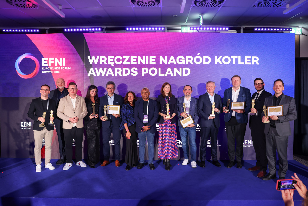Group photo of all the winners at the Kotler Awards Poland 2024 ceremony