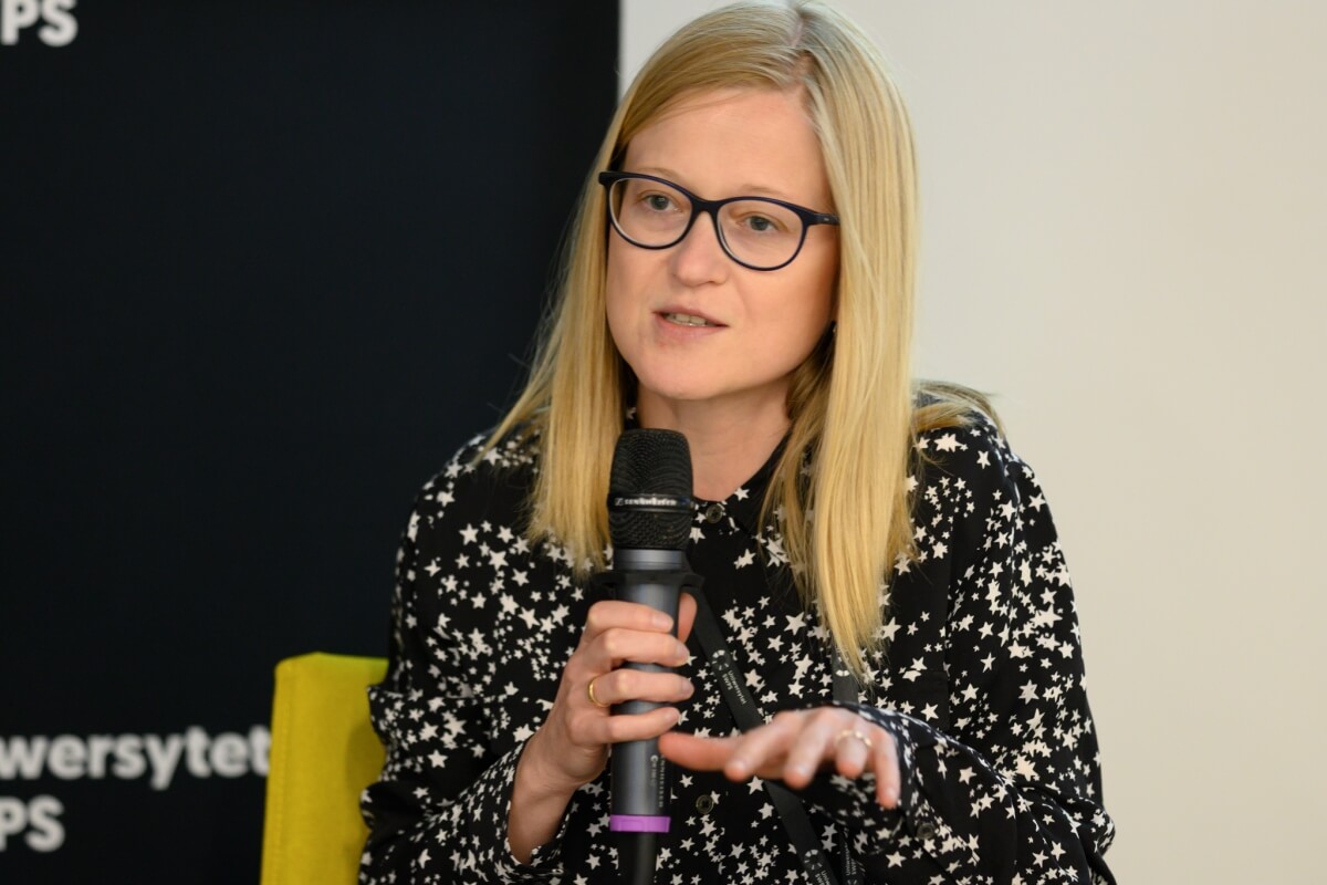 Jowita Radzińska speaking at a conference on social innovation and quality of life at SWPS University