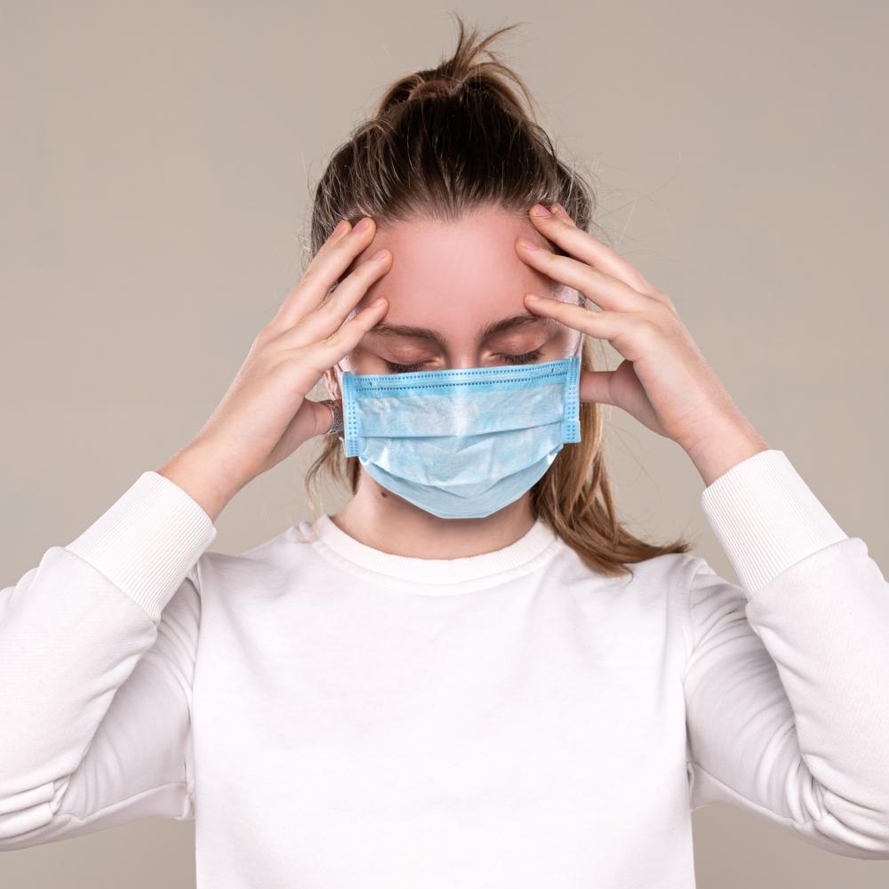 Long-term effects of the COVID-19 pandemic on mental health of adolescents: a preliminary study