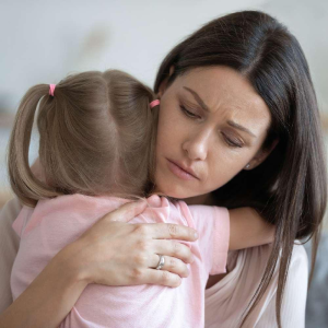 Maternal gatekeeping and parental identity