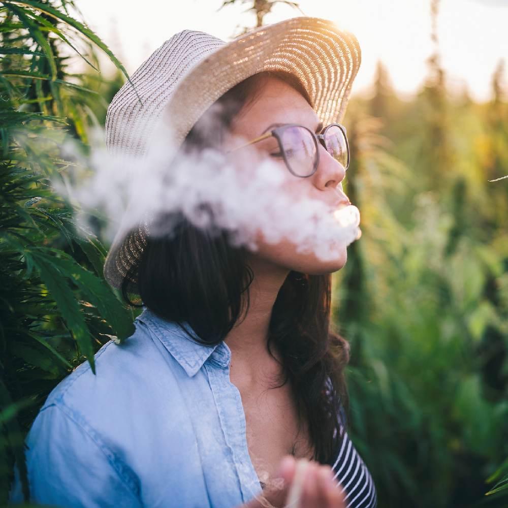 Who is at risk of developing cannabis dependence?